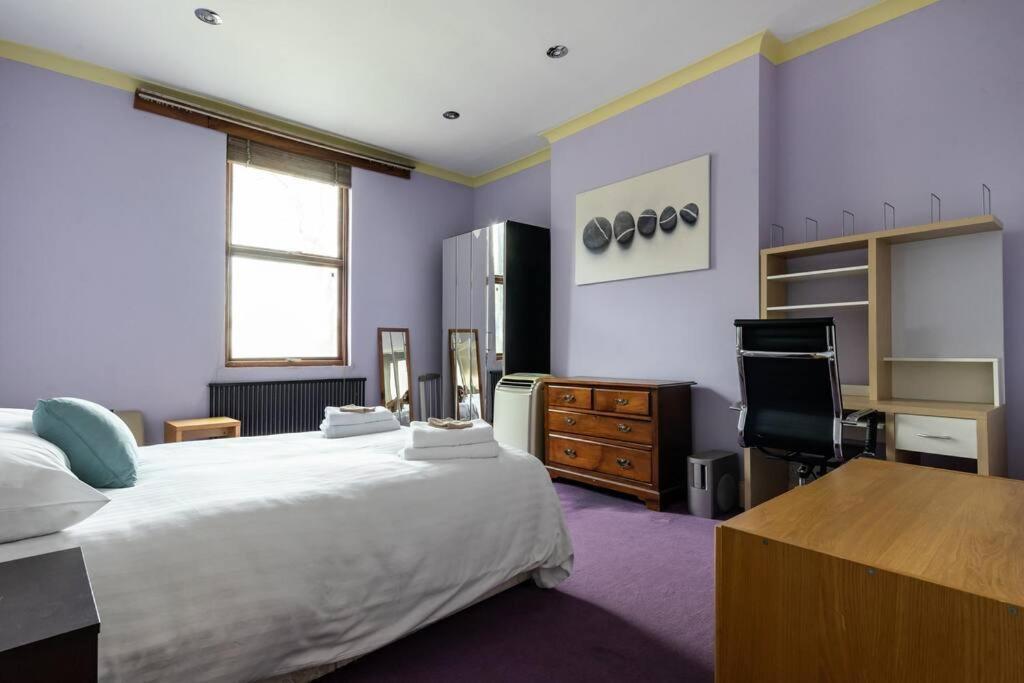 Stunning Three Bed In West Hampstead Apartment Londra Exterior foto