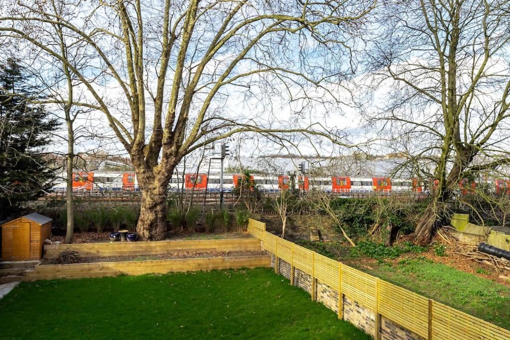 Stunning Three Bed In West Hampstead Apartment Londra Exterior foto